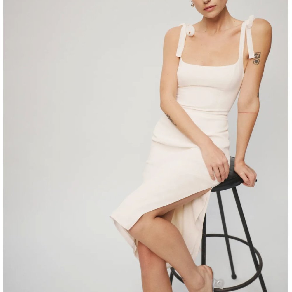 ⬜️ NEW Reformation Besse Dress - Ivory